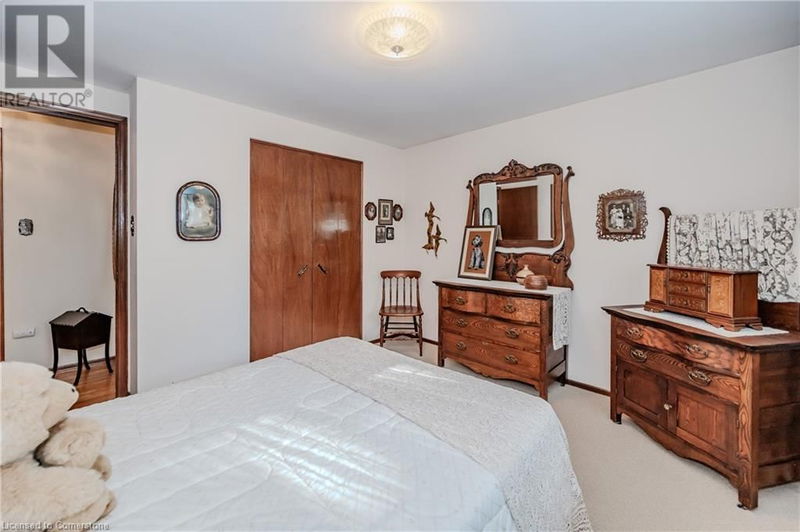 102 INDIAN Road  Kitchener, N2B2S5 | Image 25