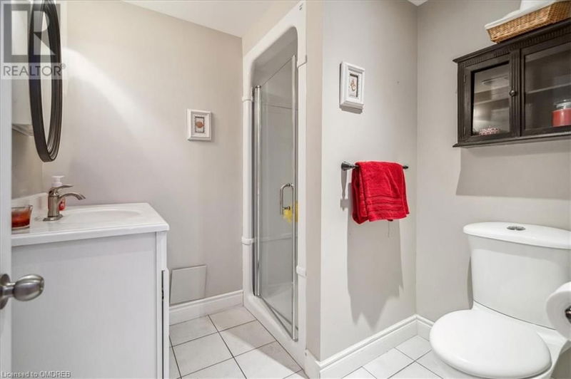 52 MADONNA Drive  Hamilton, L9B0G9 | Image 23