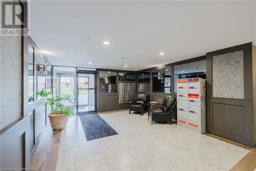 650 CHEAPSIDE Street Unit# 207 Image 4