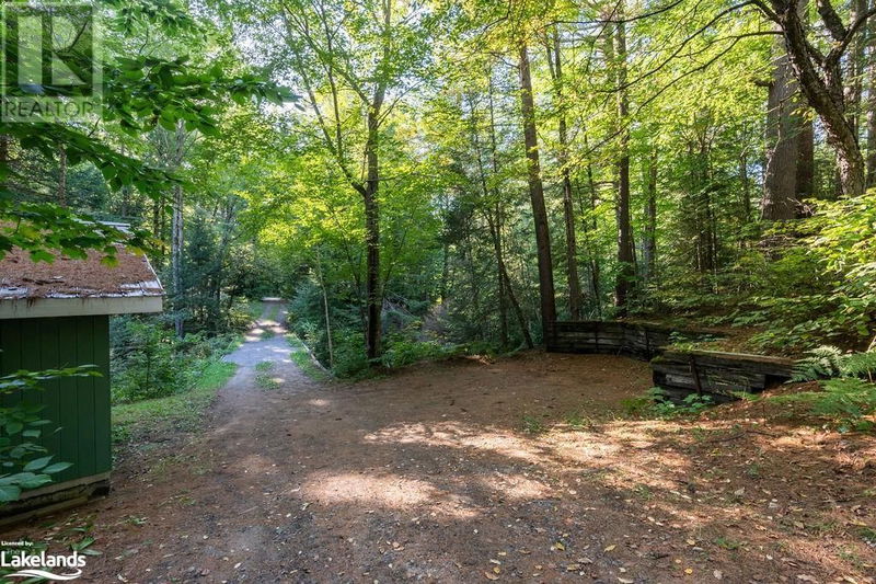 1335 SHERWOOD FOREST Road  Bracebridge, P1L1X3 | Image 38