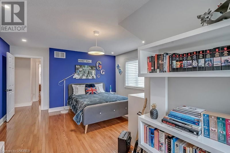 128 MORDEN Road  Oakville, L6K2R9 | Image 31