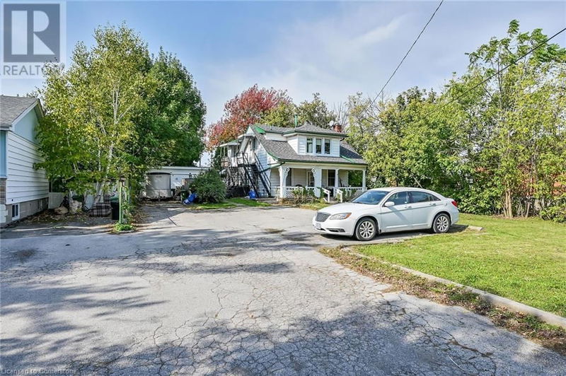 942 UPPER GAGE Avenue  Hamilton, L8V4K9 | Image 3