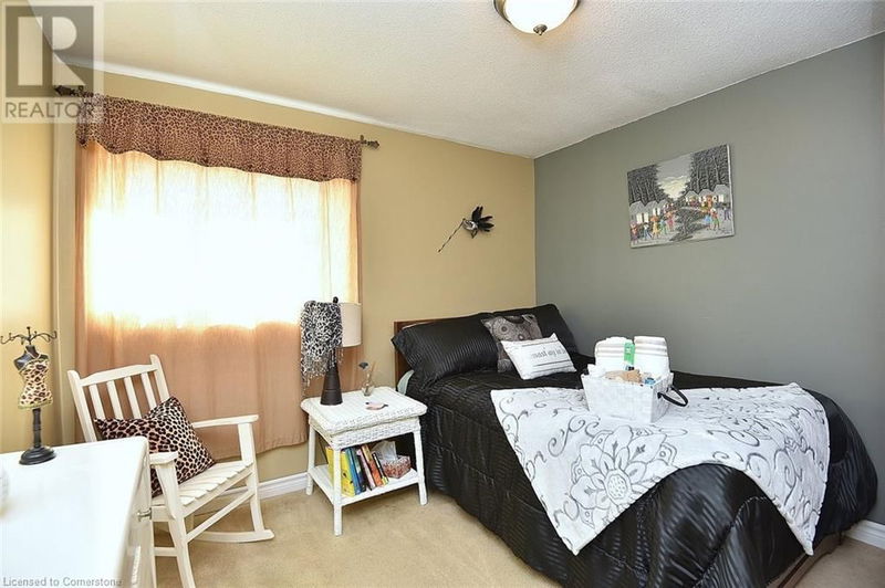 880 LIMERIDGE Road East Hamilton, L8W1N7 | Image 24