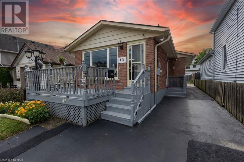 42 SANTONE Avenue  Welland, L3C2J4 | Image 2