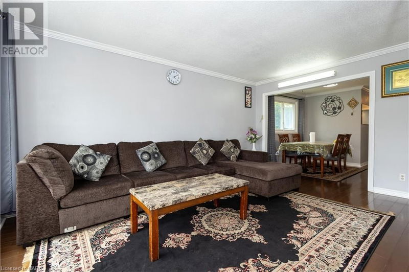 42 SANTONE Avenue  Welland, L3C2J4 | Image 4