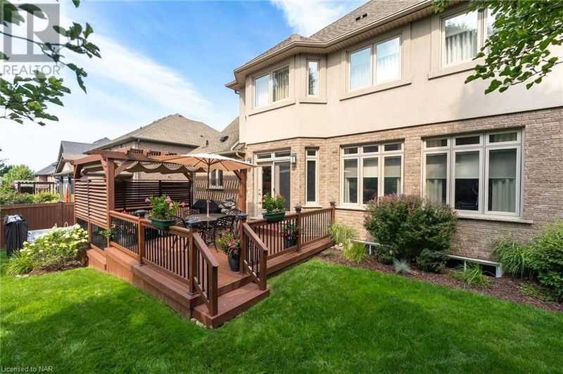 22 RED HAVEN Drive  Niagara-on-the-Lake, L0S1P0 | Image 35