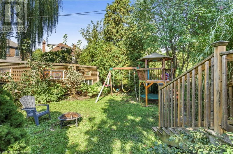 74 HYDE PARK Avenue  Hamilton, L8P4M7 | Image 41