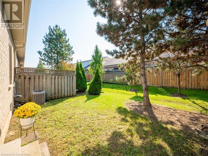 32 ABBOTSFORD Trail  Hamilton, L9B2X8 | Image 26