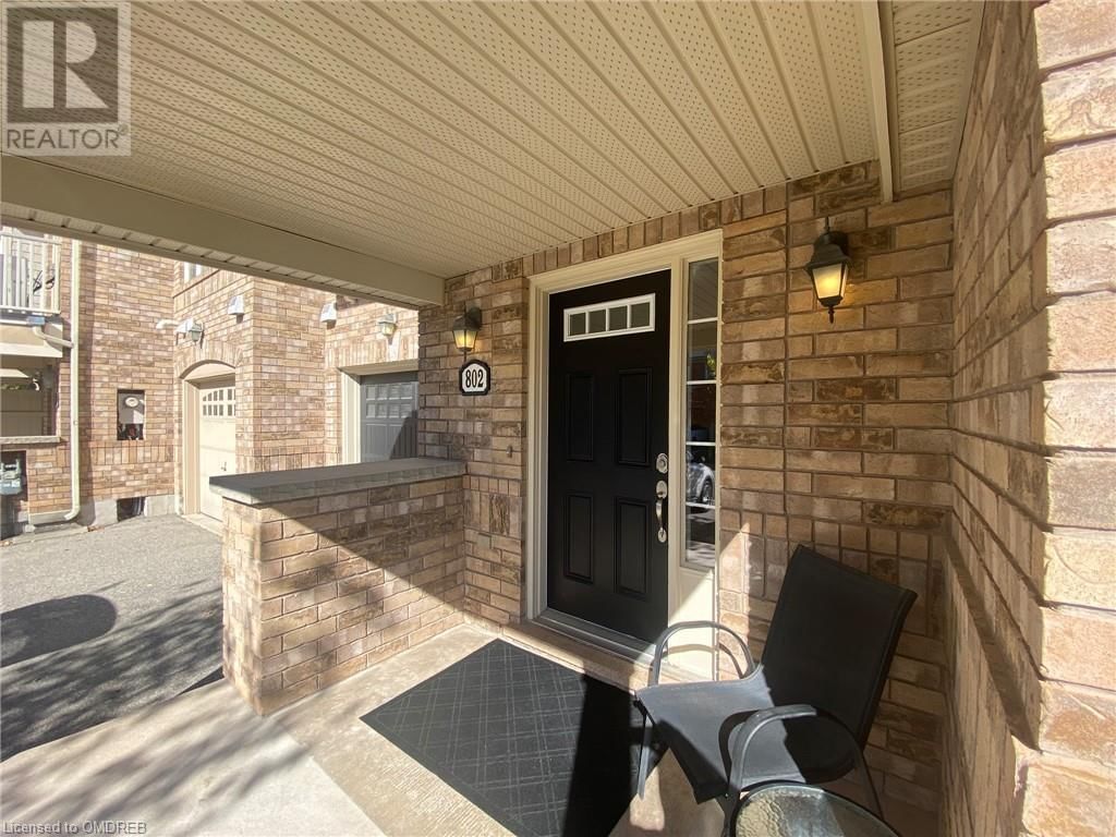 802 FOWLES Court Image 2