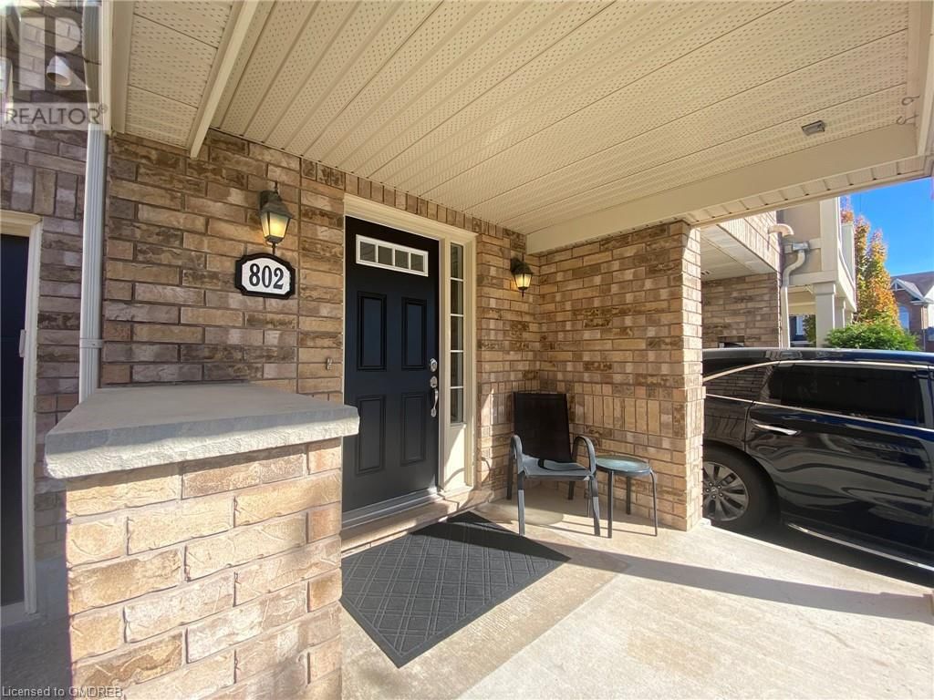 802 FOWLES Court Image 3