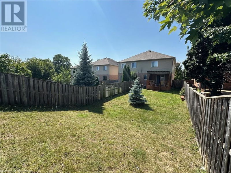 466 BRONCO Crescent  Waterloo, N2K4K9 | Image 24