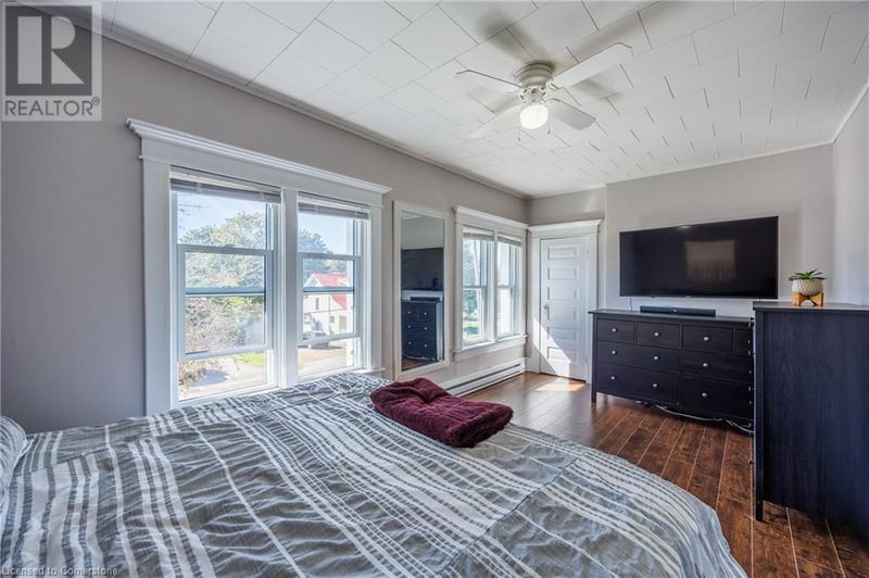 10 FIRST AVE Avenue  Port Dover, N0A1N0 | Image 22