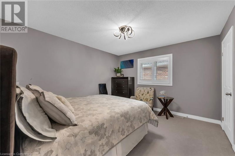 211 VINTON Road  Ancaster, L9K0G8 | Image 34