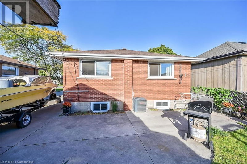 8 LAMPTON Place  Hamilton, L8H6J8 | Image 46