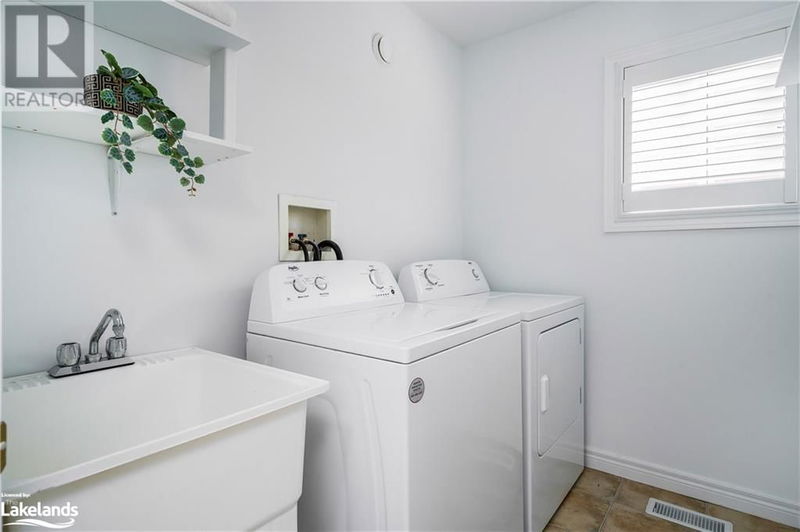 14 ALYSSA Drive  Collingwood, L9Y5K8 | Image 21