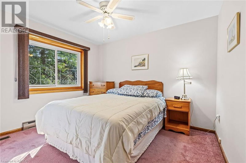 320 DONELL Court  Kingston, K7M4H2 | Image 21