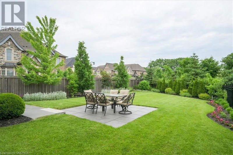 2447 CHATEAU Common  Oakville, L6M0S1 | Image 17