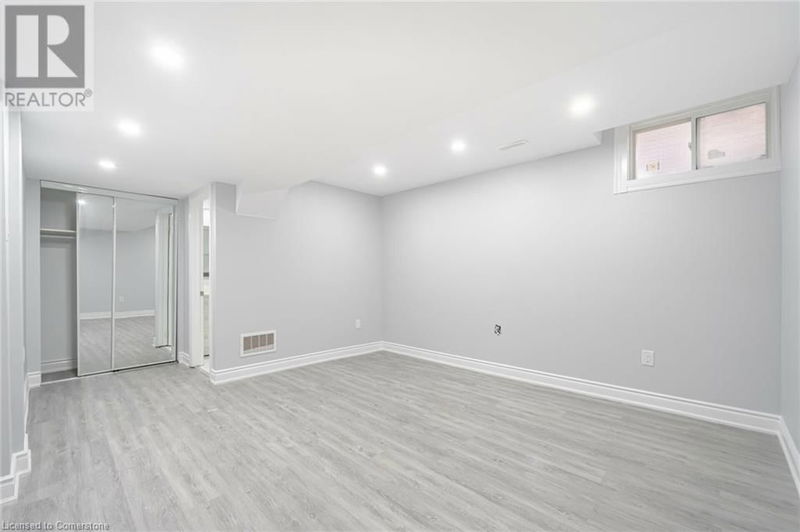 8 DECORSO Drive  Peel, L6P3T7 | Image 45