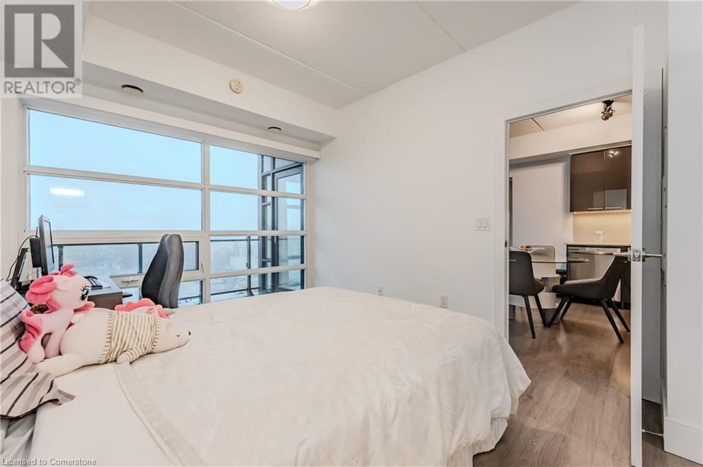 15 PRINCE ALBERT Boulevard Unit# 516 Image 21