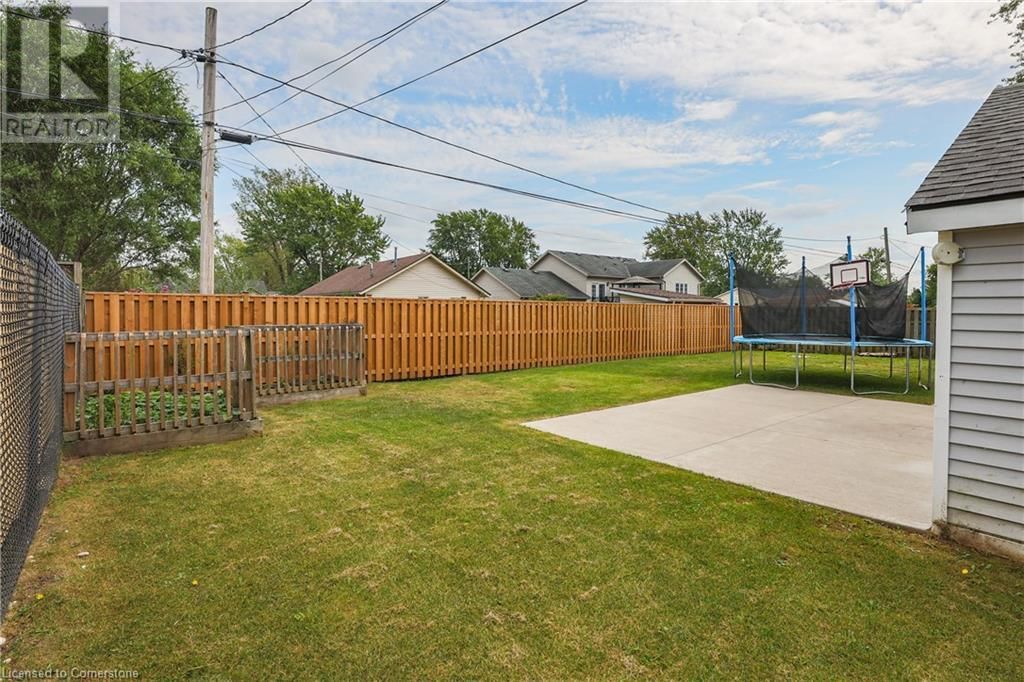 456 LAKEVIEW ROAD Image 23