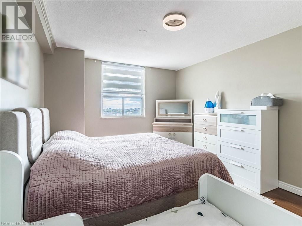 80 GRANDRAVINE Drive Unit# 706 Image 23