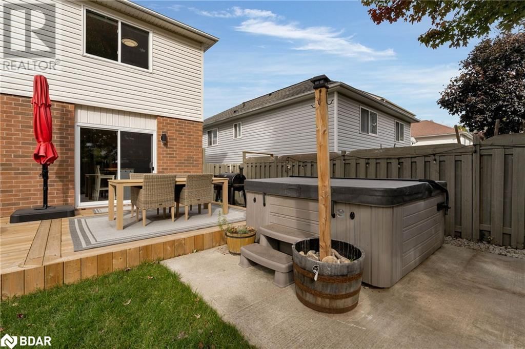 15 MOIR Crescent Image 31