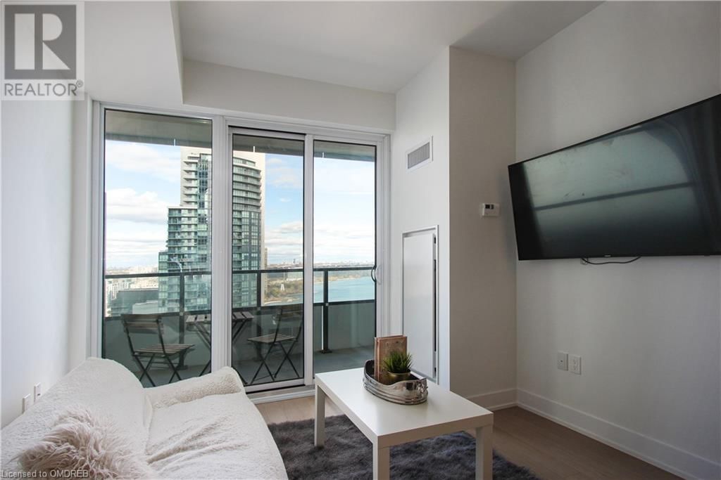 20 SHORE BREEZE Drive Unit# 2306 Image 14