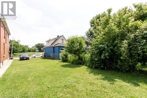 309 WEIR STREET NORTH Image 1