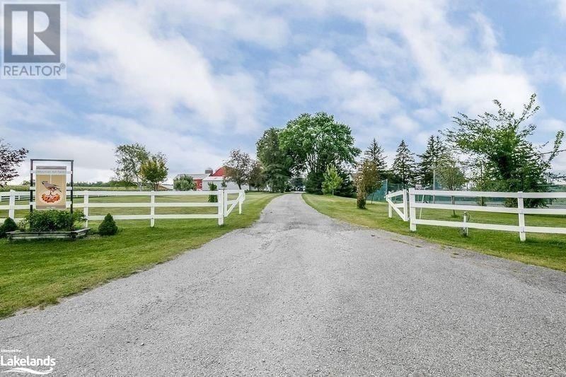 828350 32 SIDE ROAD GLENCAIRN Townline Image 7