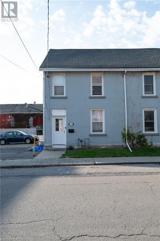 364 BARRIE Street Image 1