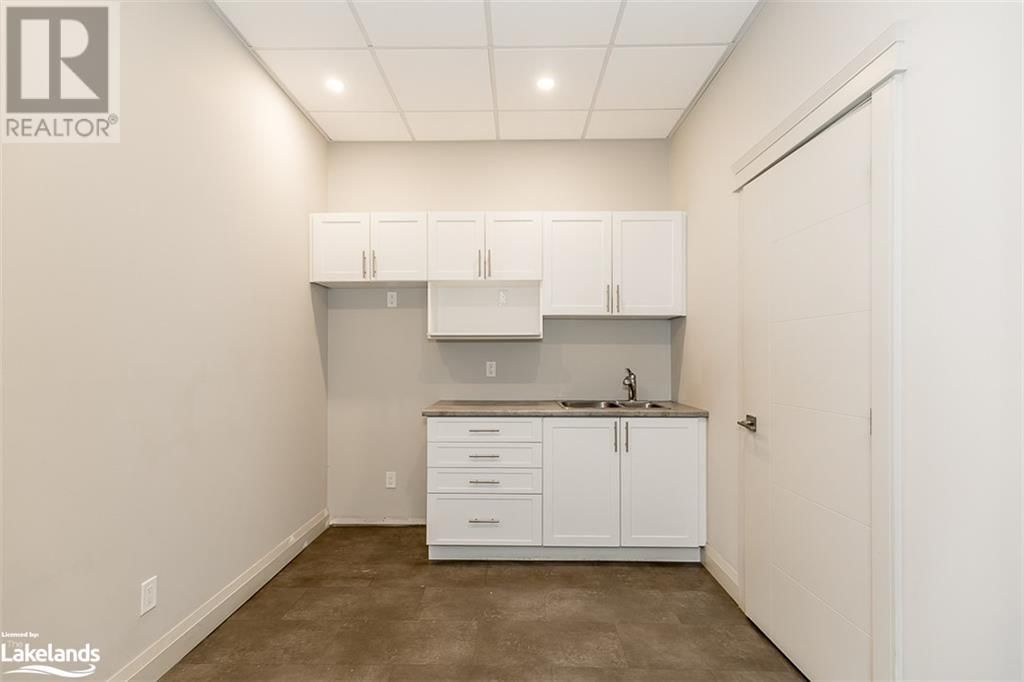 371 YONGE Street Unit# 1 Image 17