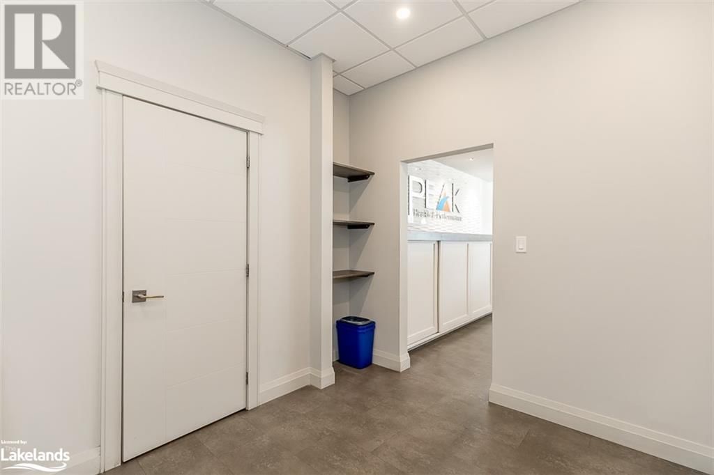 371 YONGE Street Unit# 1 Image 18