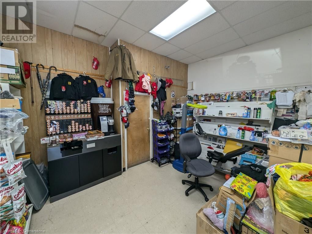 309 GRAYS ROAD Image 21