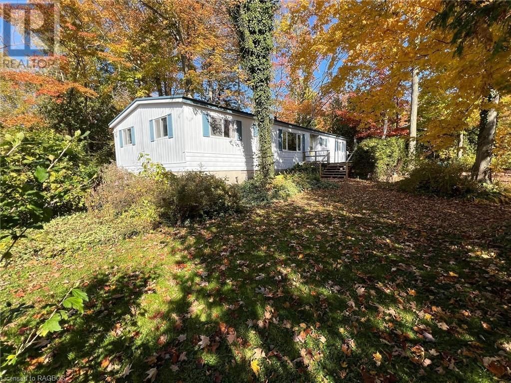 112 HURON Road Image 14