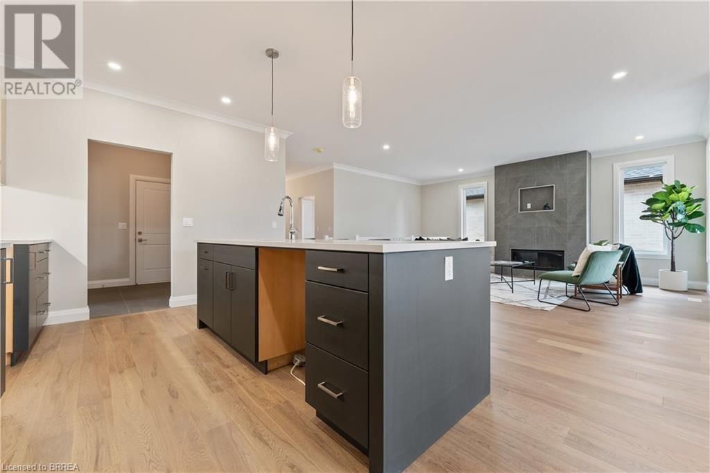 106 JUDD DRIVE Image 16