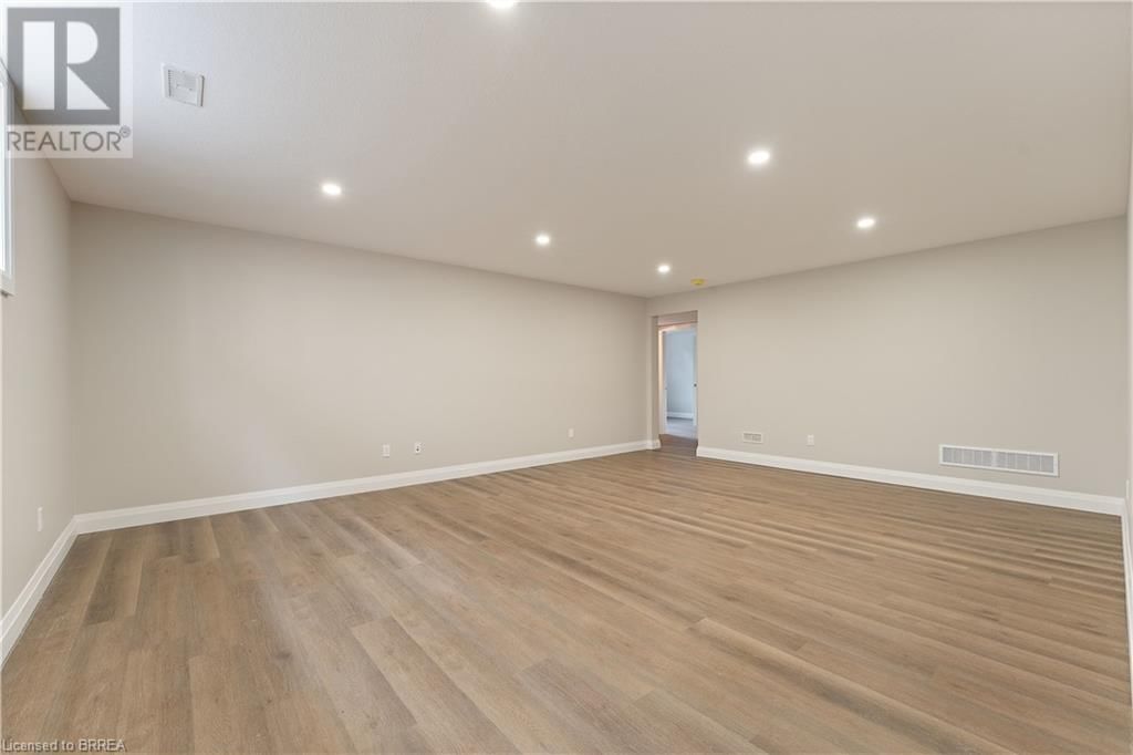106 JUDD DRIVE Image 33
