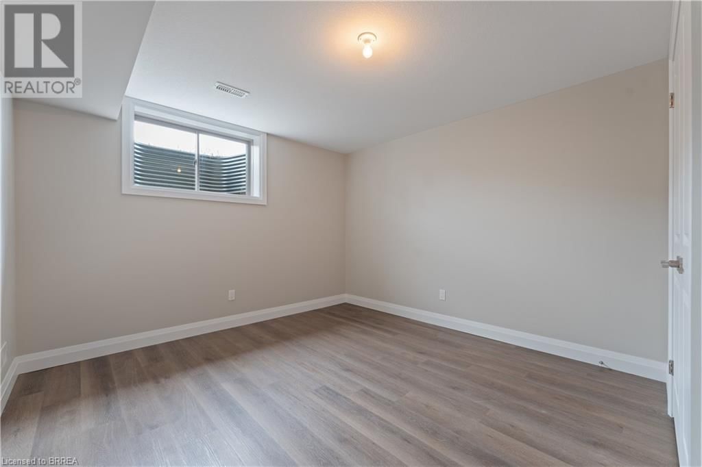 106 JUDD DRIVE Image 37
