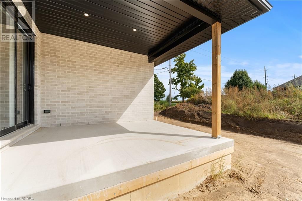 110 JUDD DRIVE Image 30