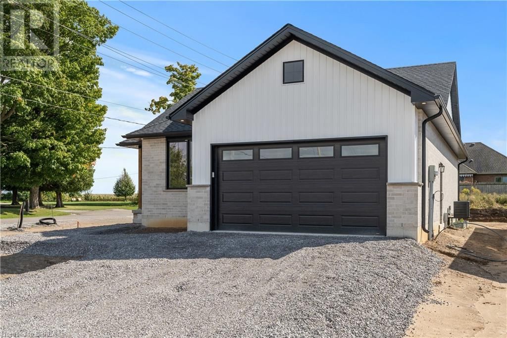 110 JUDD DRIVE Image 33