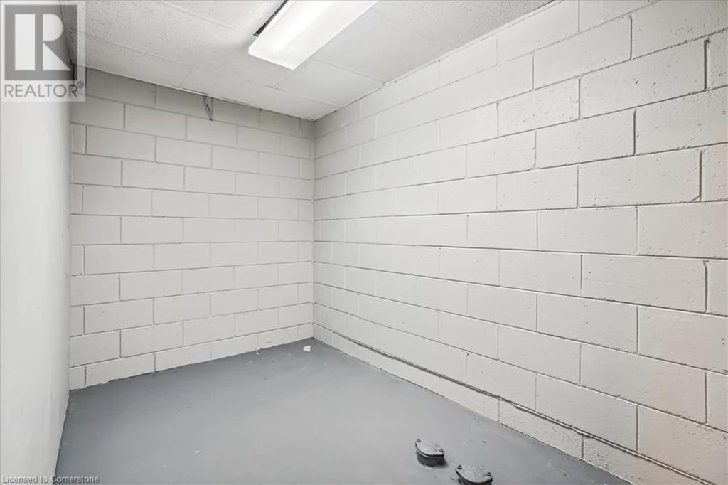 1 RENO Avenue Unit# Basement Image 17