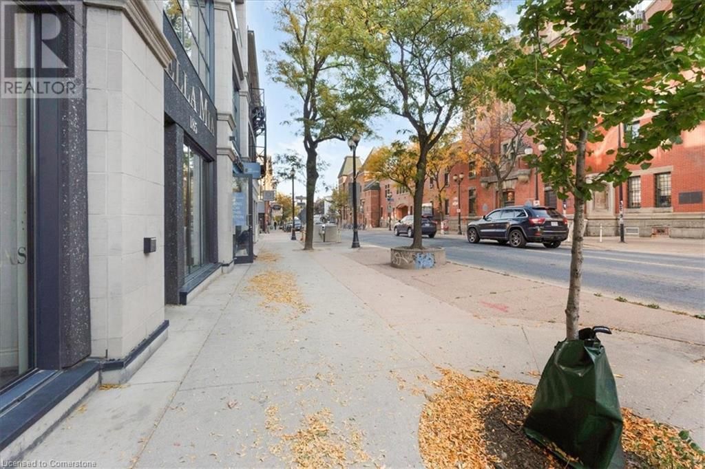 183 JAMES STREET NORTH Image 24