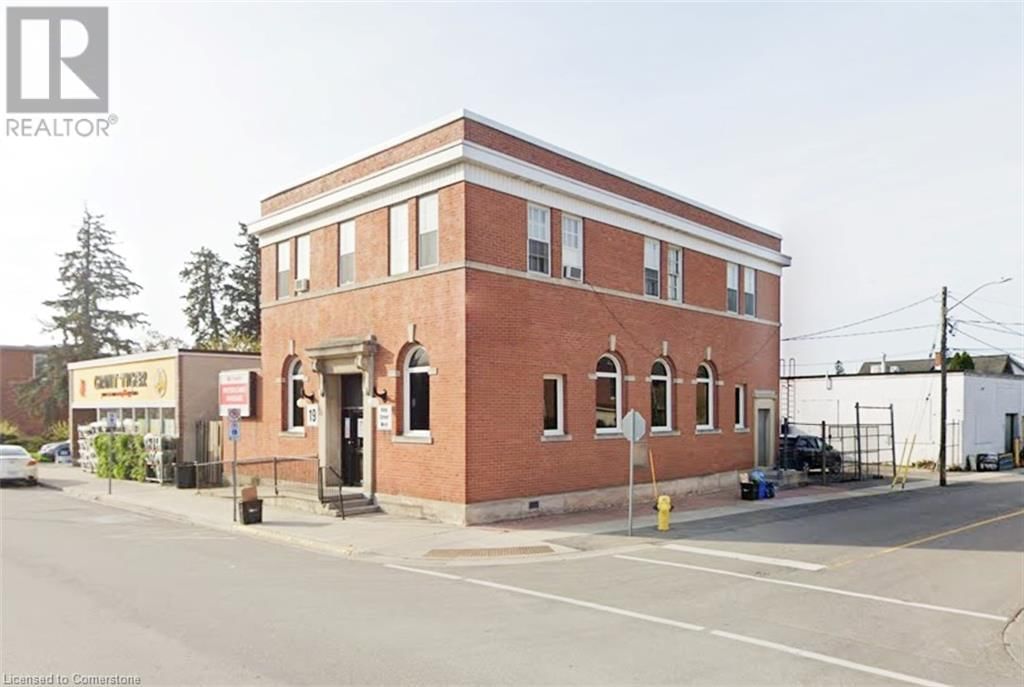 19 KING Street W Image 1