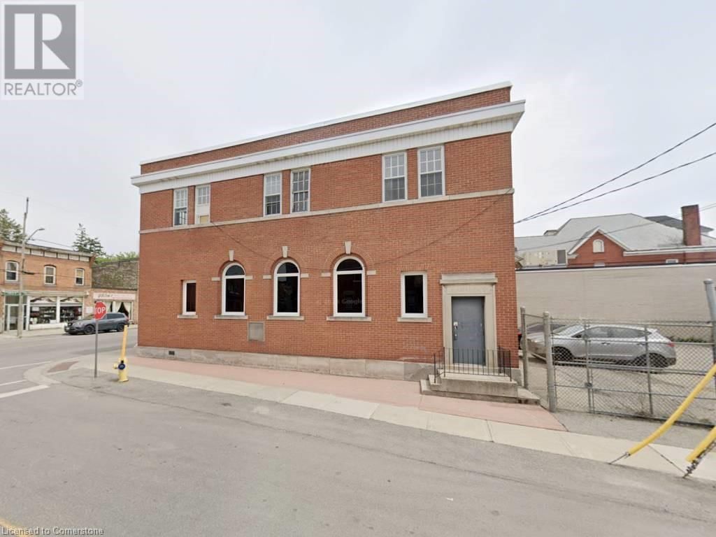 19 KING Street W Image 13