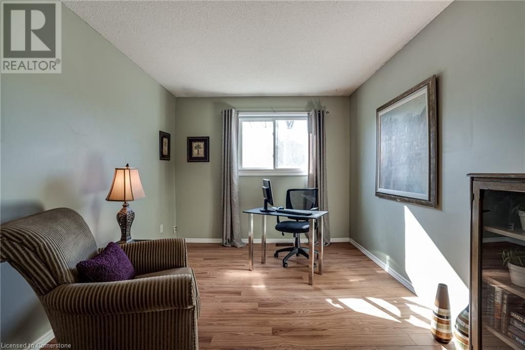 2301 CAVENDISH Drive Unit# 106 Image 28