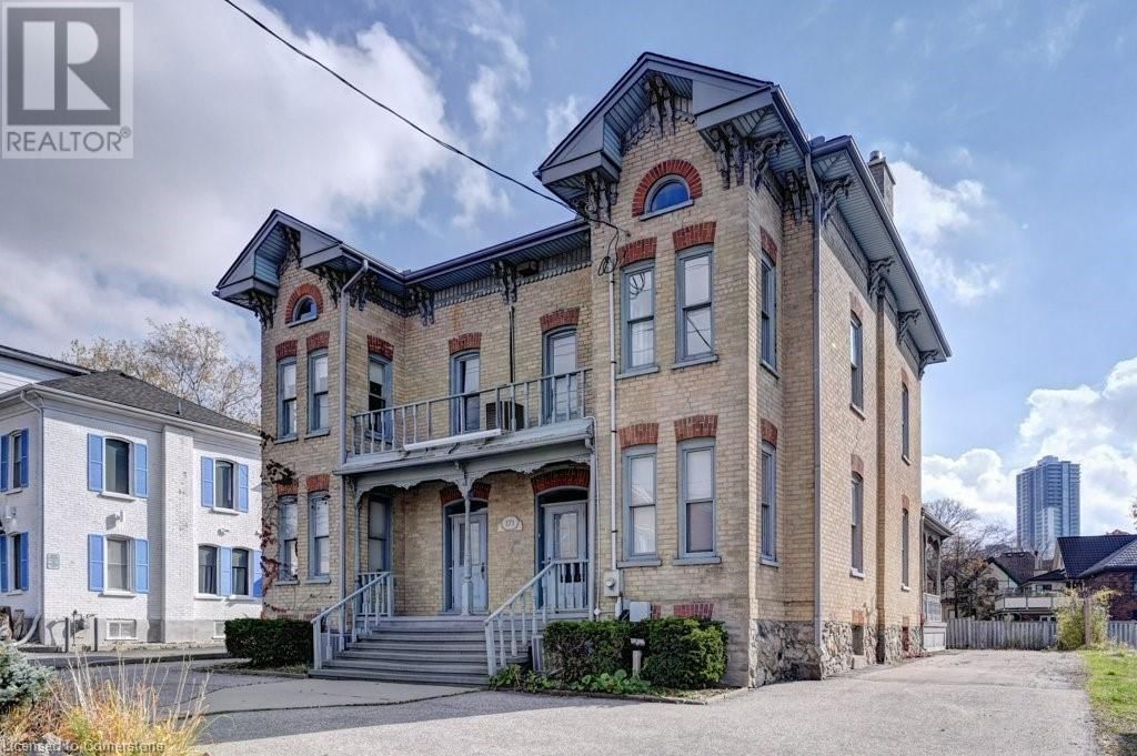 171 VICTORIA STREET NORTH Image 1