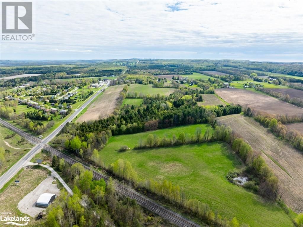 3362 PENETANGUISHENE Road Image 9