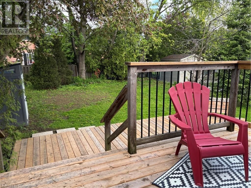 582 CHAMBERLAIN ROAD Image 44