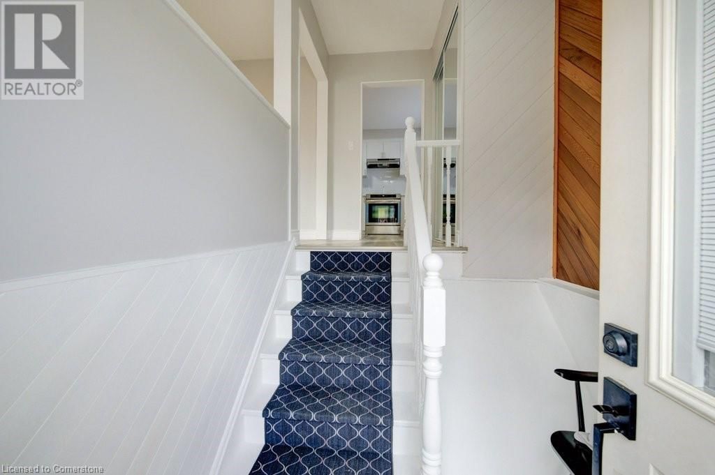 582 CHAMBERLAIN ROAD Image 5