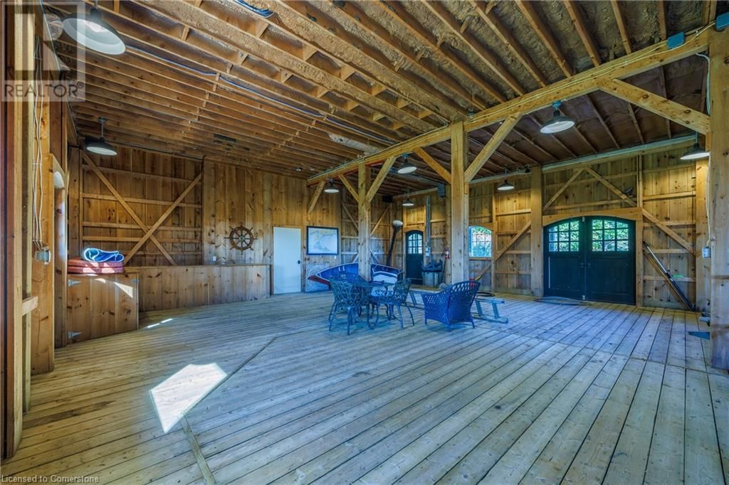 648 FRONT ROAD Image 42