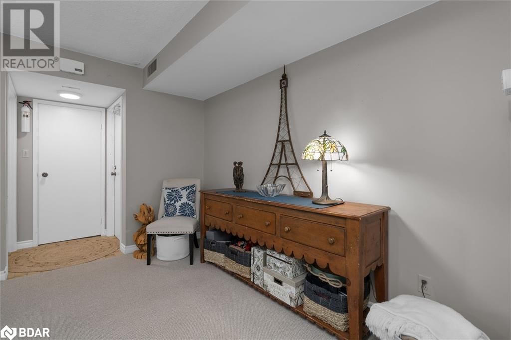 1102 HORSESHOE VALLEY Road W Unit# 303 Image 3